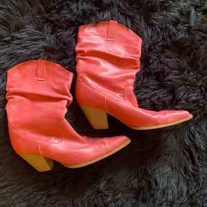 Red snip toe cowboy boots. Lightly worn.